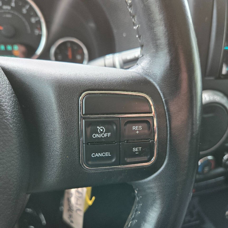2012 Jeep Wrangler Unlimited 69