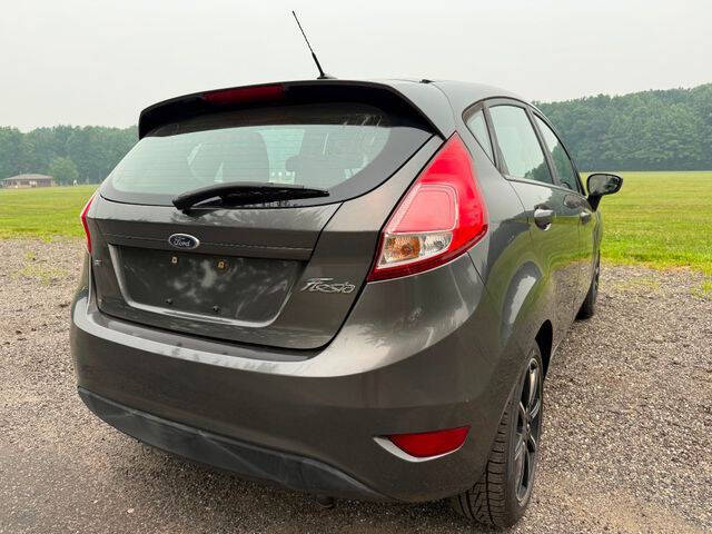 2016 Ford Fiesta SE