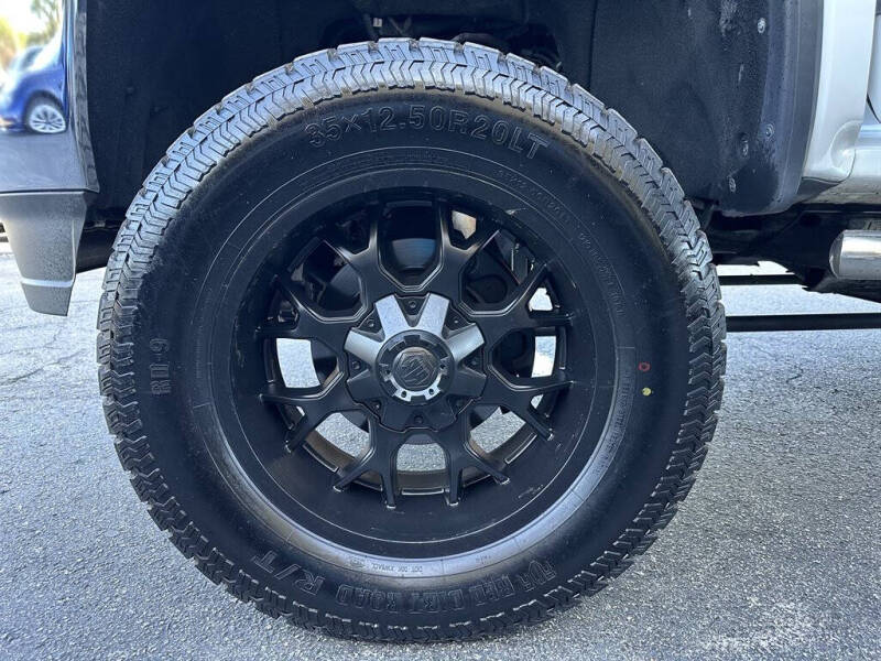 2017 GMC Sierra 2500HD Denali