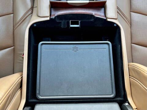 2016 Cadillac Escalade Platinum