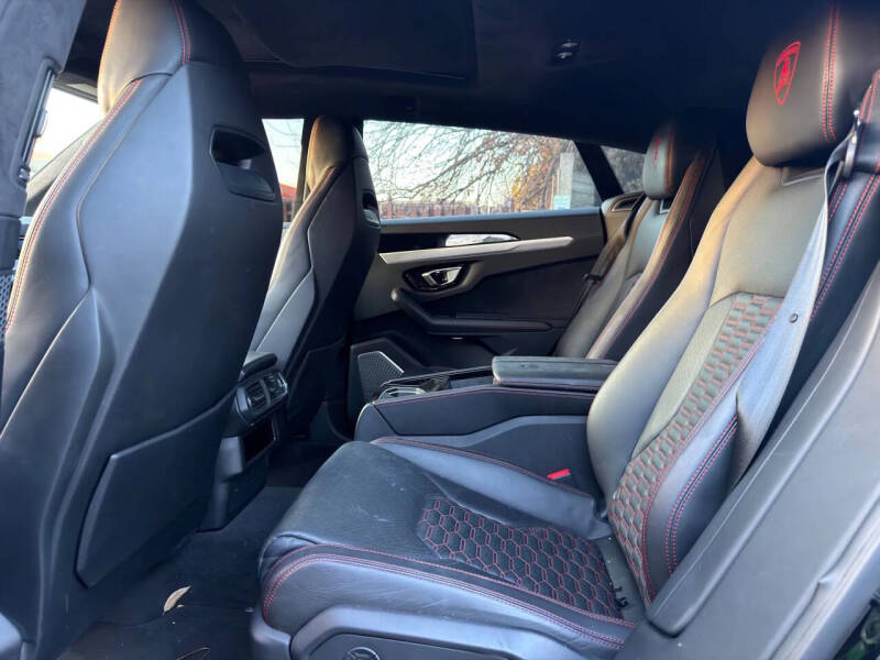 2020 Lamborghini Urus