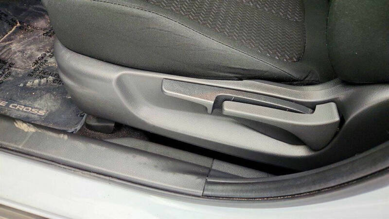 2022 Mitsubishi Eclipse Cross LE