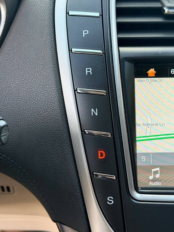 2017 Lincoln MKX Reserve