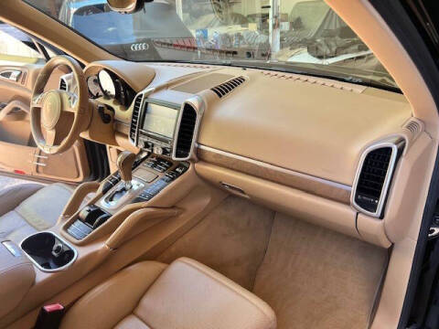 2011 Porsche Cayenne