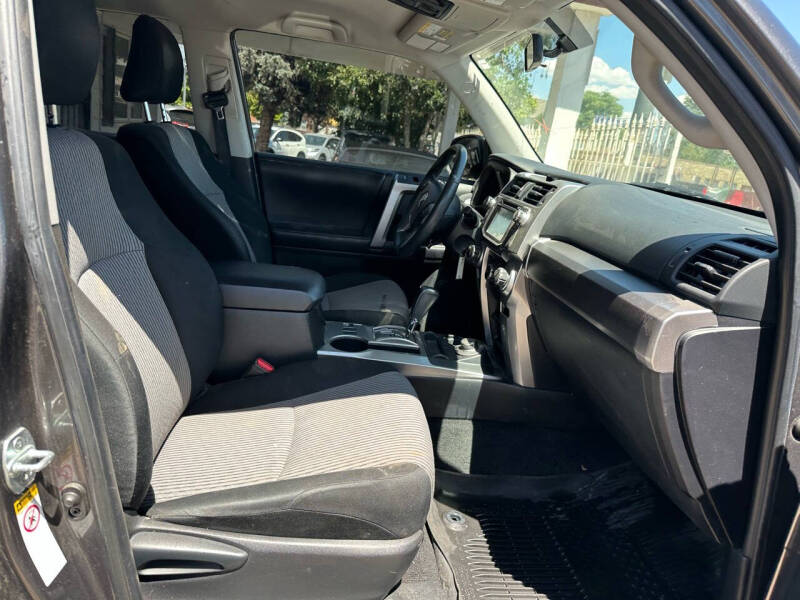 2017 Toyota 4Runner SR5