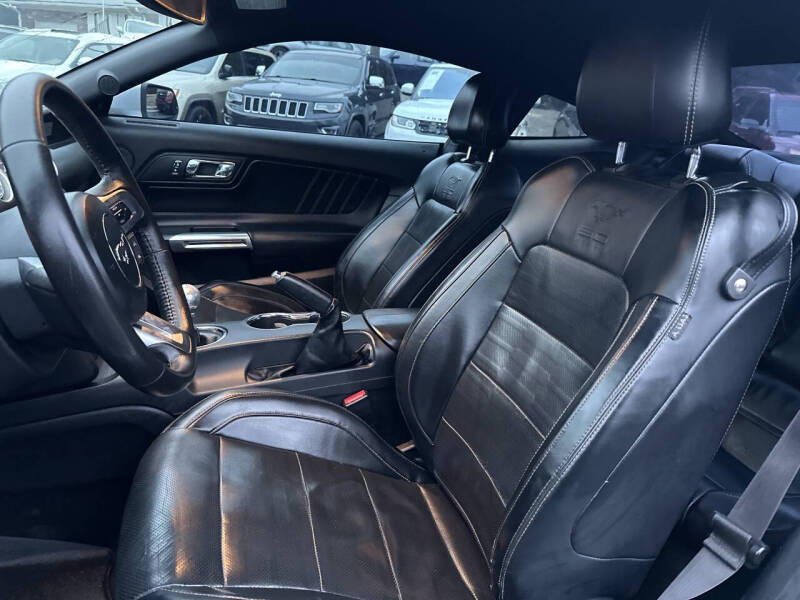 2015 Ford Mustang EcoBoost Premium