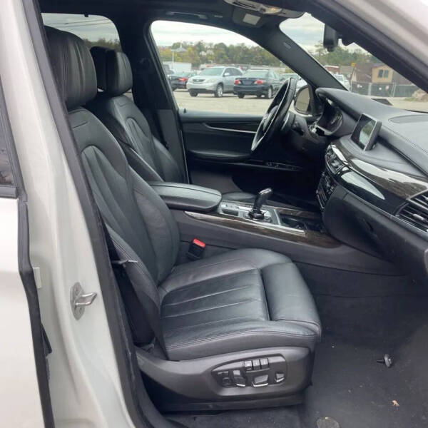 2015 BMW X5 xDrive50i