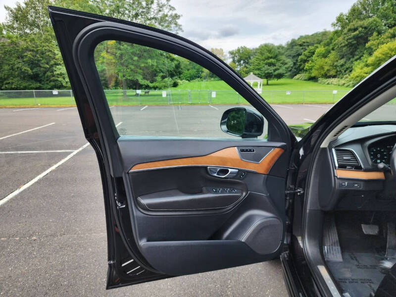 2016 Volvo XC90 T6 Inscription