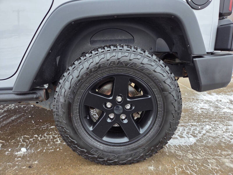 2016 Jeep Wrangler Unlimited Black Bear