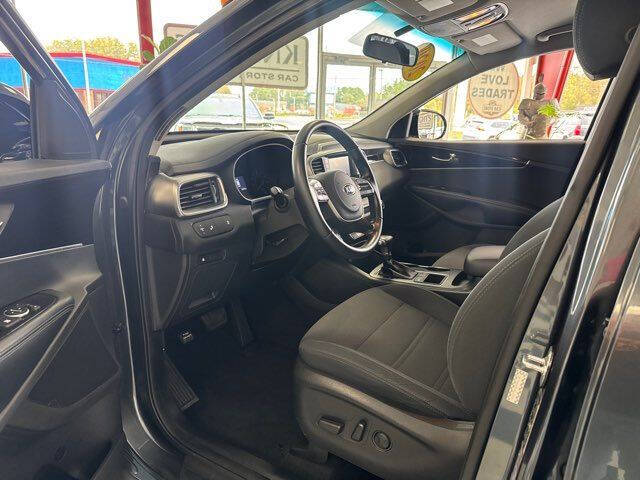 2020 Kia Sorento S V6