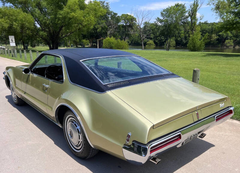 1968 Oldsmobile Toronado