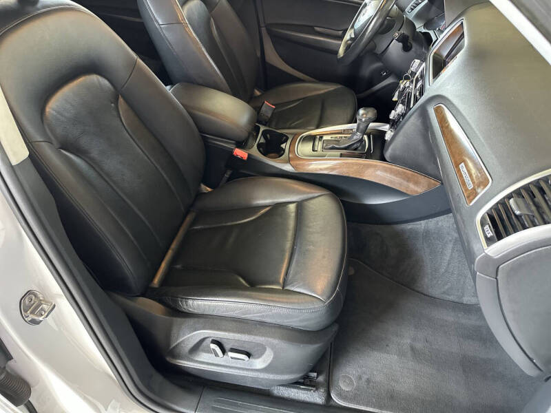 2017 Audi Q5 2.0T quattro Premium