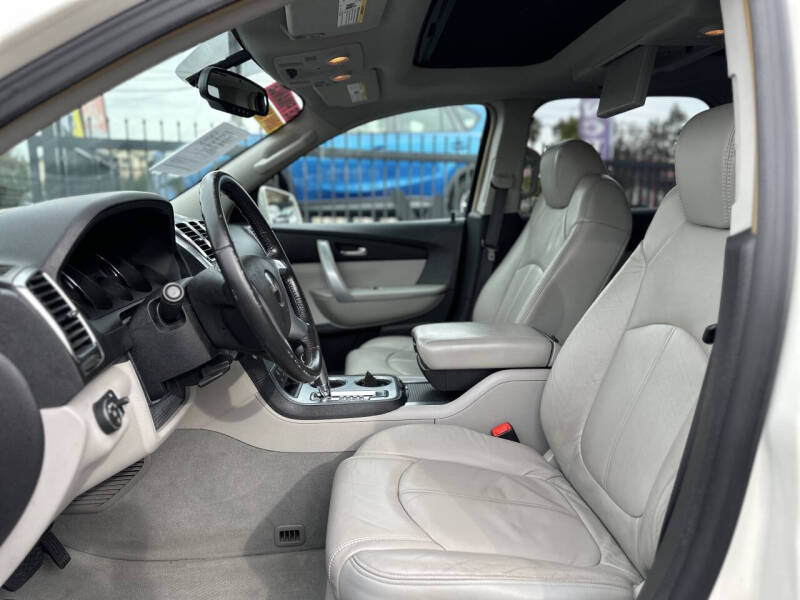 2008 GMC Acadia SLT-2