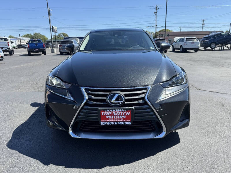 2017 Lexus IS 300