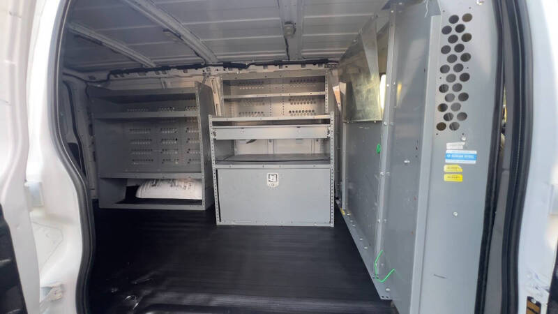 2021 Chevrolet Express 2500