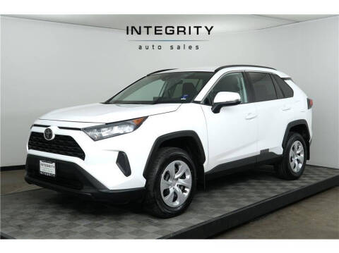 2021 Toyota RAV4 LE