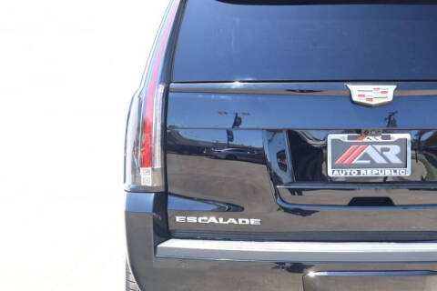 2020 Cadillac Escalade Premium Luxury