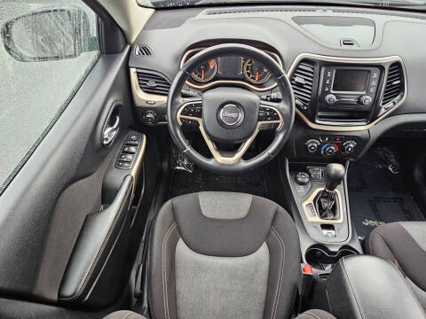 2018 Jeep Cherokee Latitude