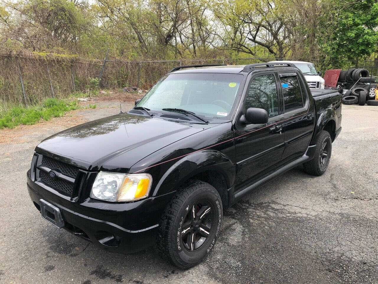 05 Ford Explorer Sport Trac For Sale In Massachusetts Carsforsale Com