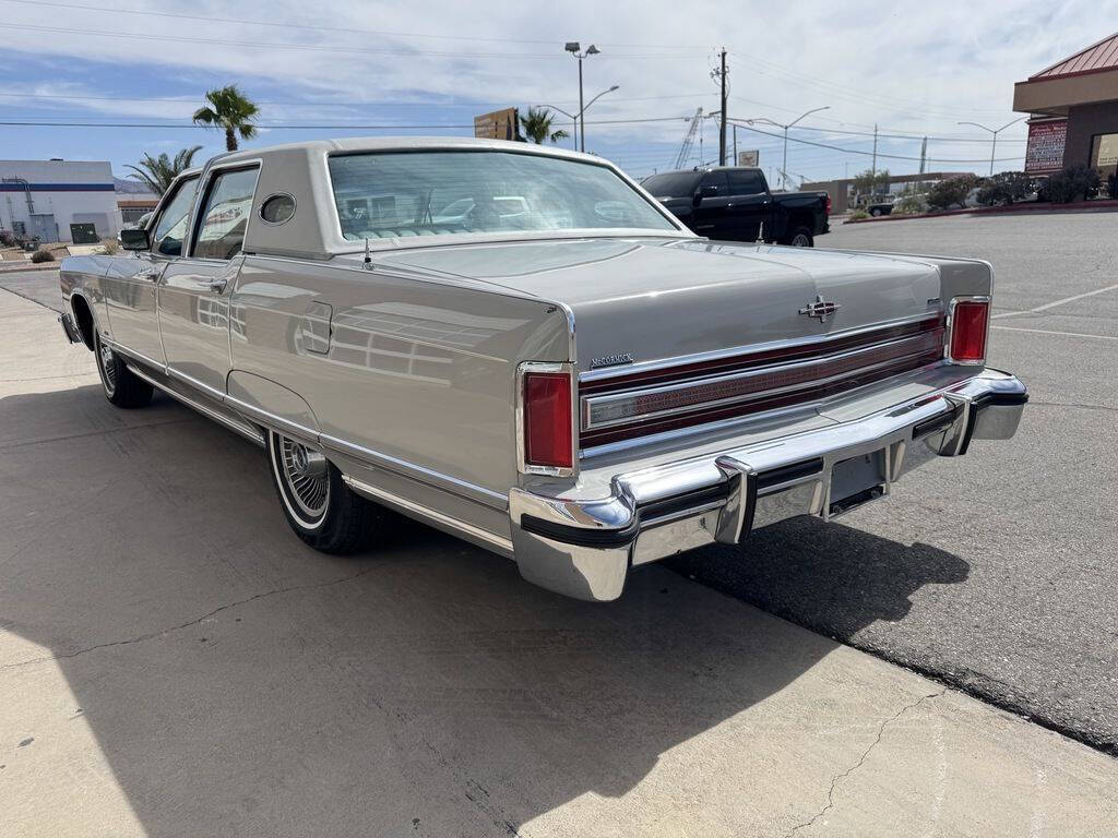 1977 Lincoln Continental 7