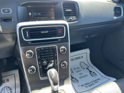 2015 Volvo S60 T5 Drive-E Premier