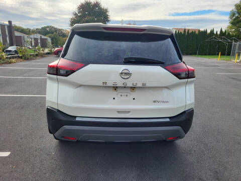 2021 Nissan Rogue SV