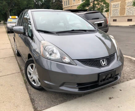 2011 Honda Fit for sale at Jeff Auto Sales INC in Chicago IL