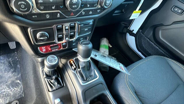 2026 Jeep Gladiator Willys