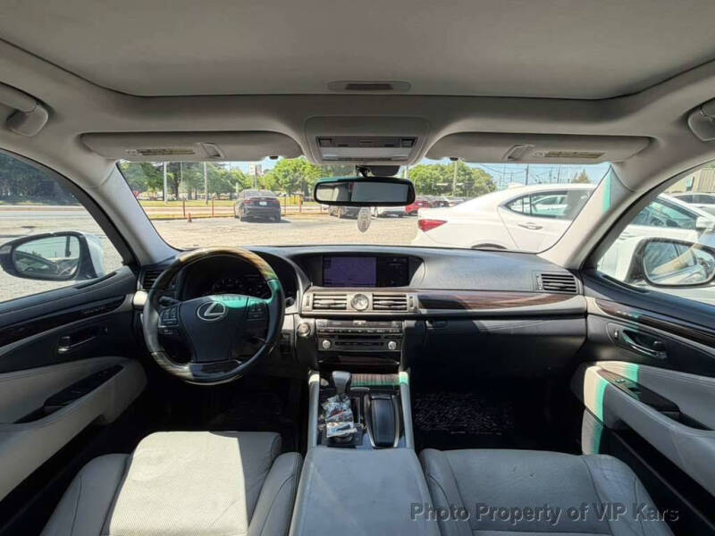 2013 Lexus LS 460