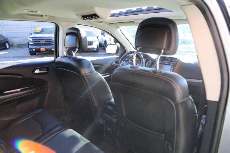 2020 Dodge Journey Crossroad