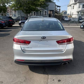 2016 Kia Optima LX