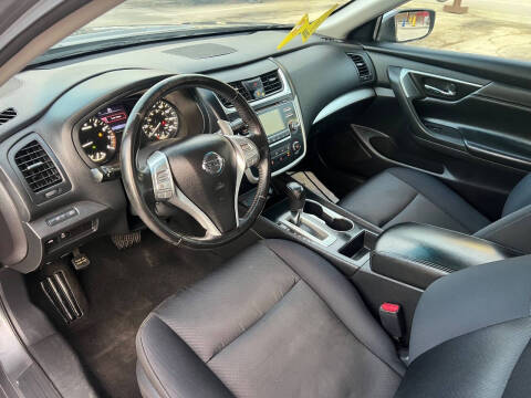 2016 Nissan Altima 2.5 SR