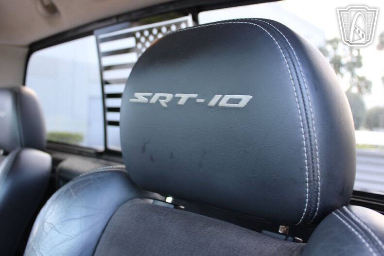 2005 Dodge Ram 1500 SRT-10