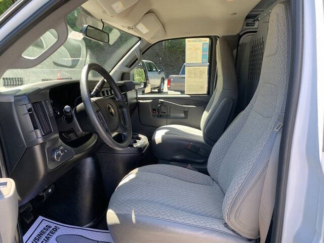 2024 Chevrolet Express 2500