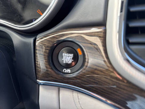 2018 Jeep Grand Cherokee Summit