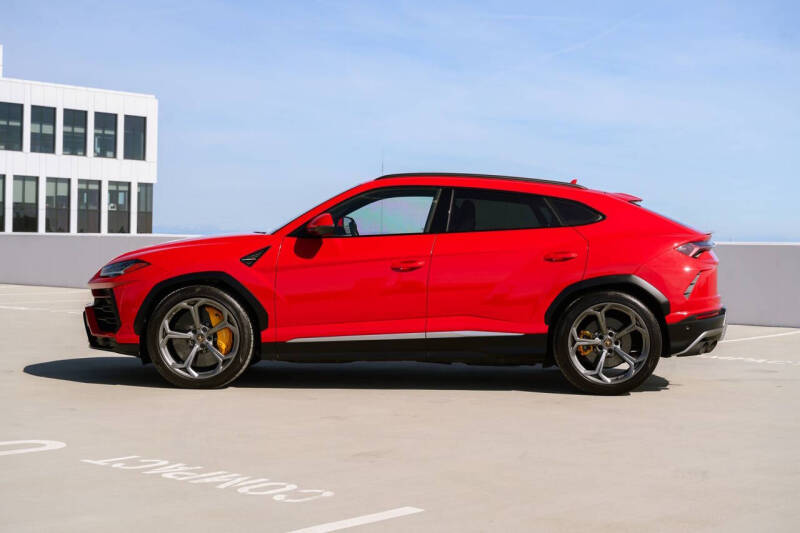 2019 Lamborghini Urus