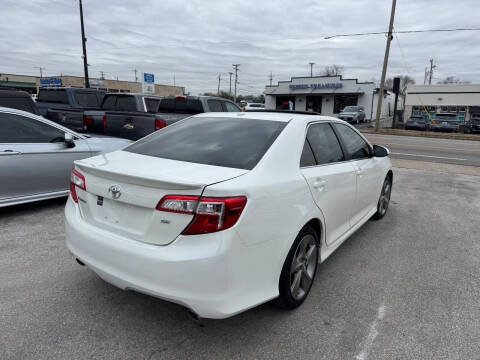 2014 Toyota Camry SE V6
