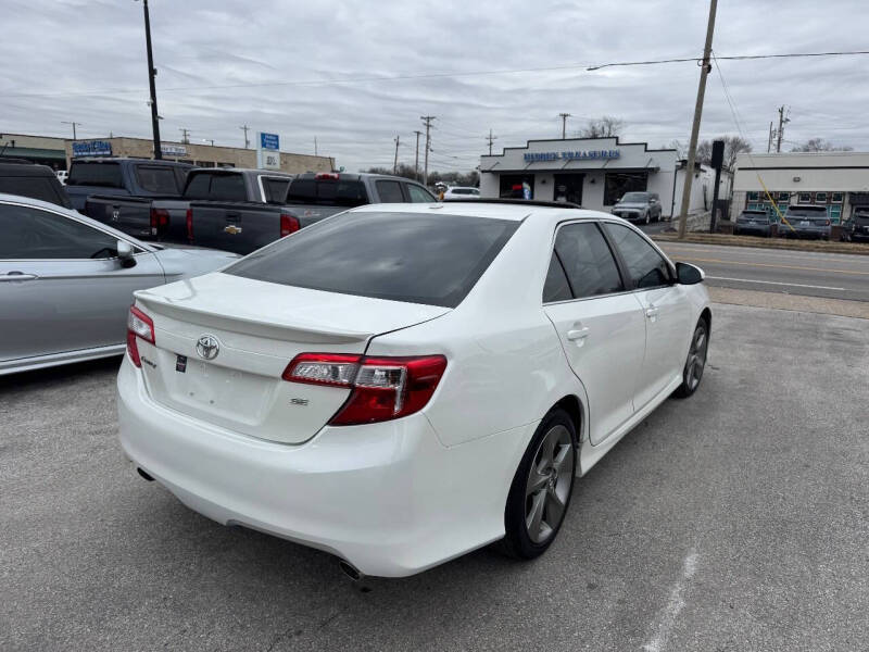 2014 Toyota Camry SE V6