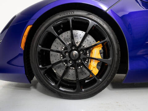 2025 McLaren Artura Spider