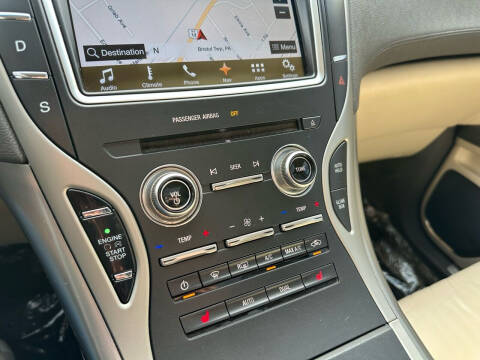 2016 Lincoln MKX Select