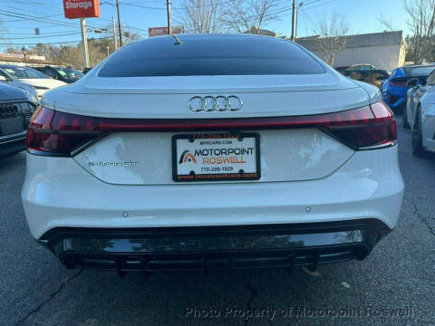 2023 Audi e-tron GT quattro Premium Plus