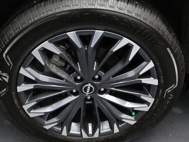 2025 Nissan Rogue Platinum