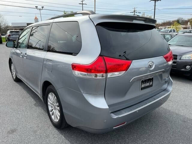 2013 Toyota Sienna