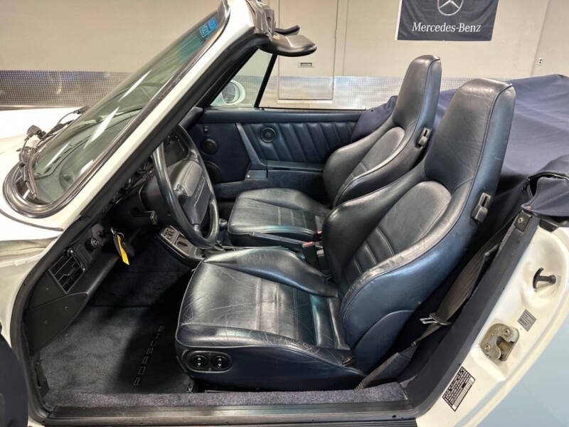 1992 Porsche 911 Carrera 2