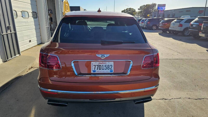 2018 Bentley Bentayga W12 Signature Edition