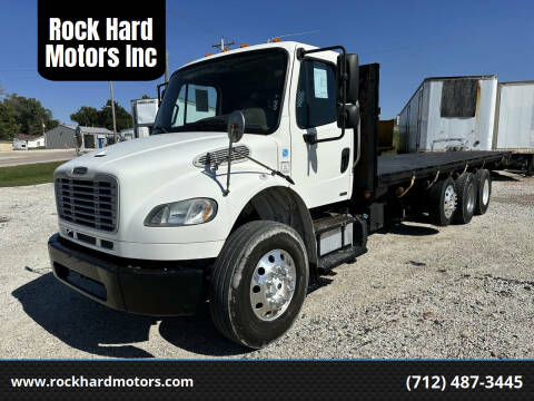 2012 Freightliner M2 106