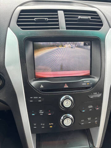 2011 Ford Explorer XLT