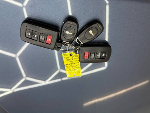 2017 Toyota Highlander SE