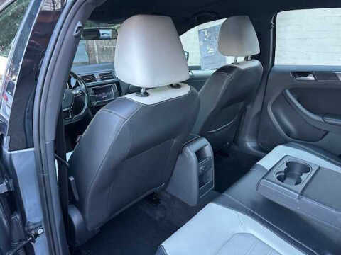 2016 Volkswagen Jetta 1.8T Sport