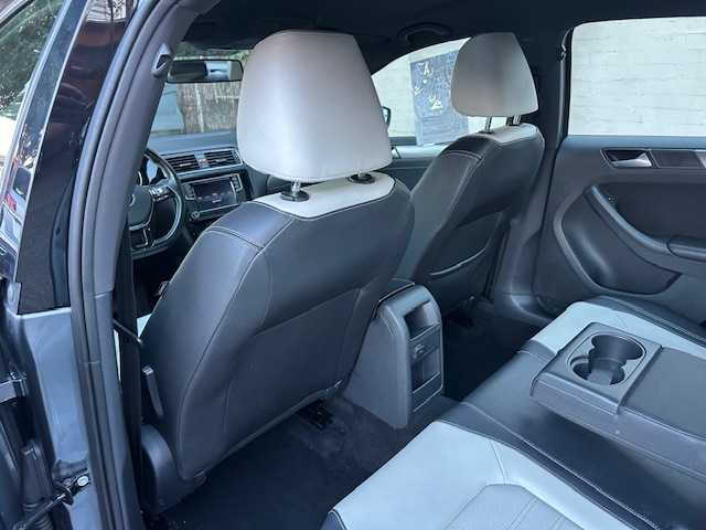 2016 Volkswagen Jetta 1.8T Sport